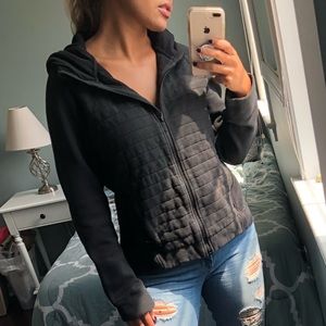 Lululemon Full Zip Jacket w Hoodie 🖤